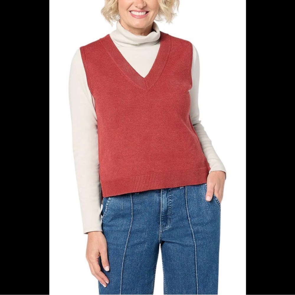 ME BY JENNIE GARTH Fenway Sweater Vest BrickRed Women’s 2X